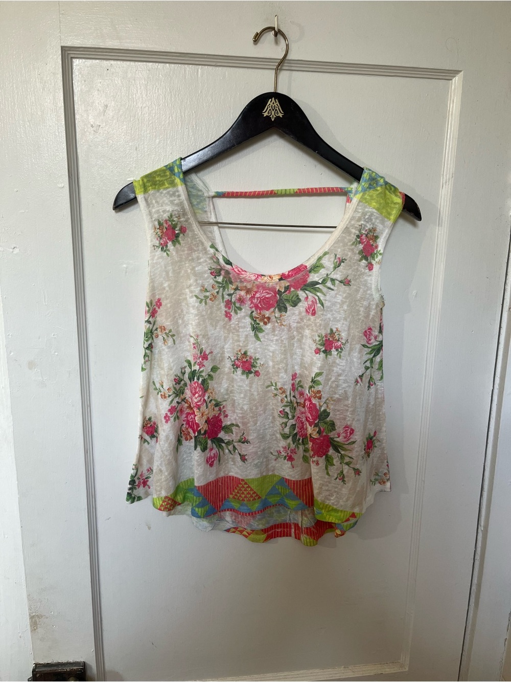 Persaya Floral Boho Tank Top Crop Multi-Border Slub Knit Size Small EUC